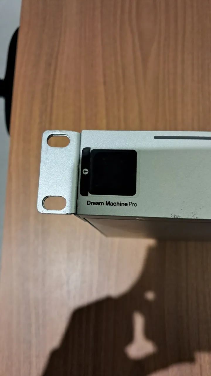 UniFi Dream Machine Pro (UDM-Pro) - Foto 2