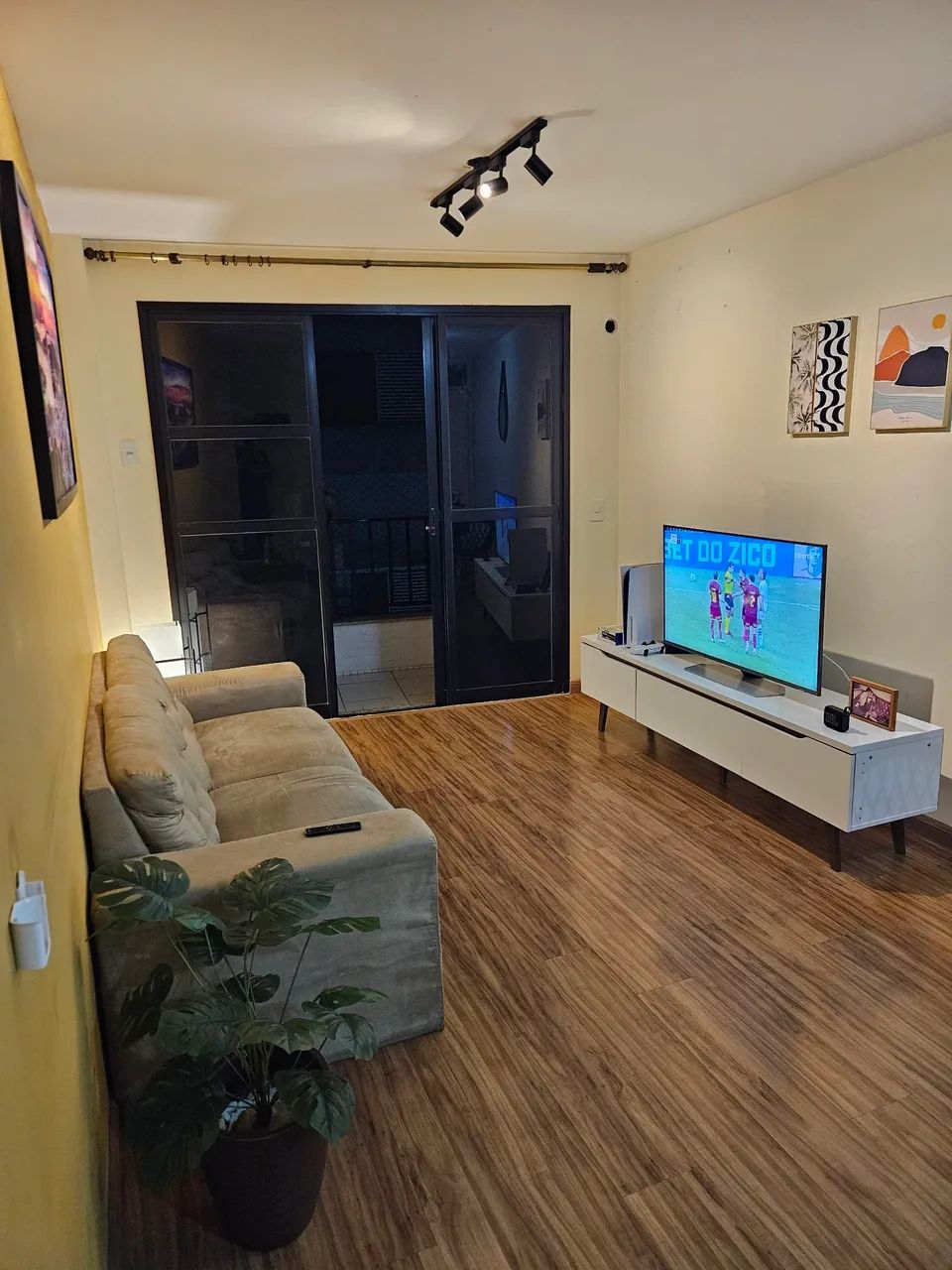 Rack para TV até 75 Polegadas Madesa Reims 2 Portas 1 Gaveta - Branco - Foto 2