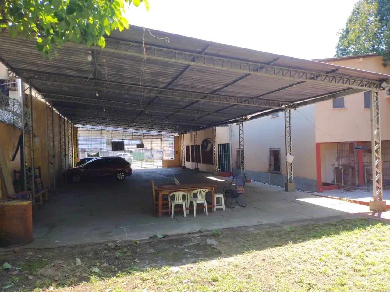 Centro / Prédio Comercial / 06 quartos / 10 carros / 9. 8. 1. 0. 6. 3. 2. 3 1 - Foto 3
