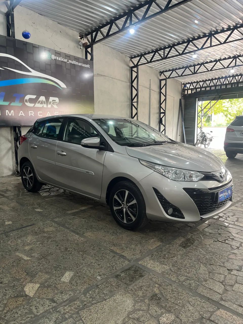 Toyota Yaris XS 1.5 Flex 16V 5P Aut. 2019 - Foto 2