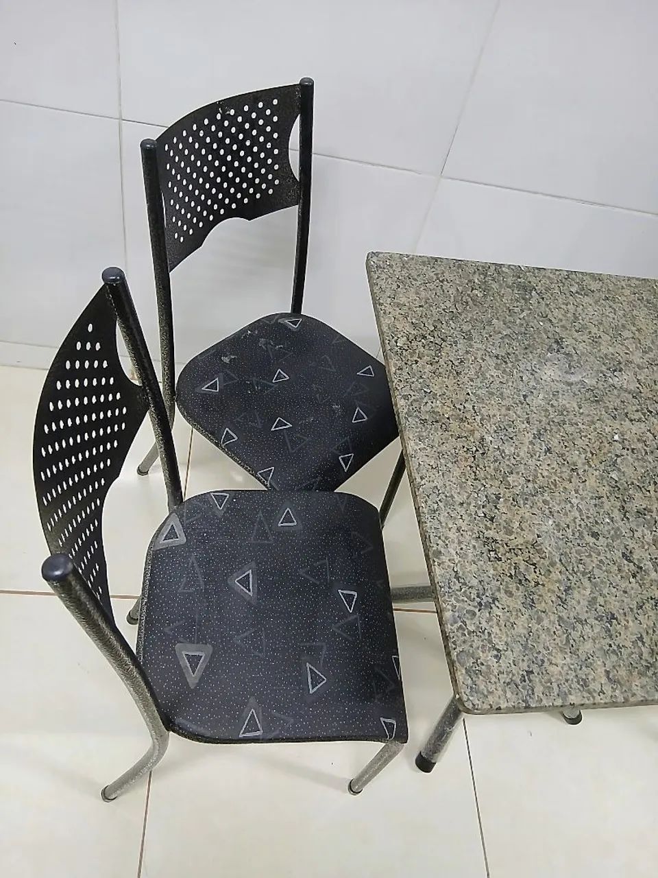 Mesa com 4 cadeiras - ENTREGA! - Foto 4
