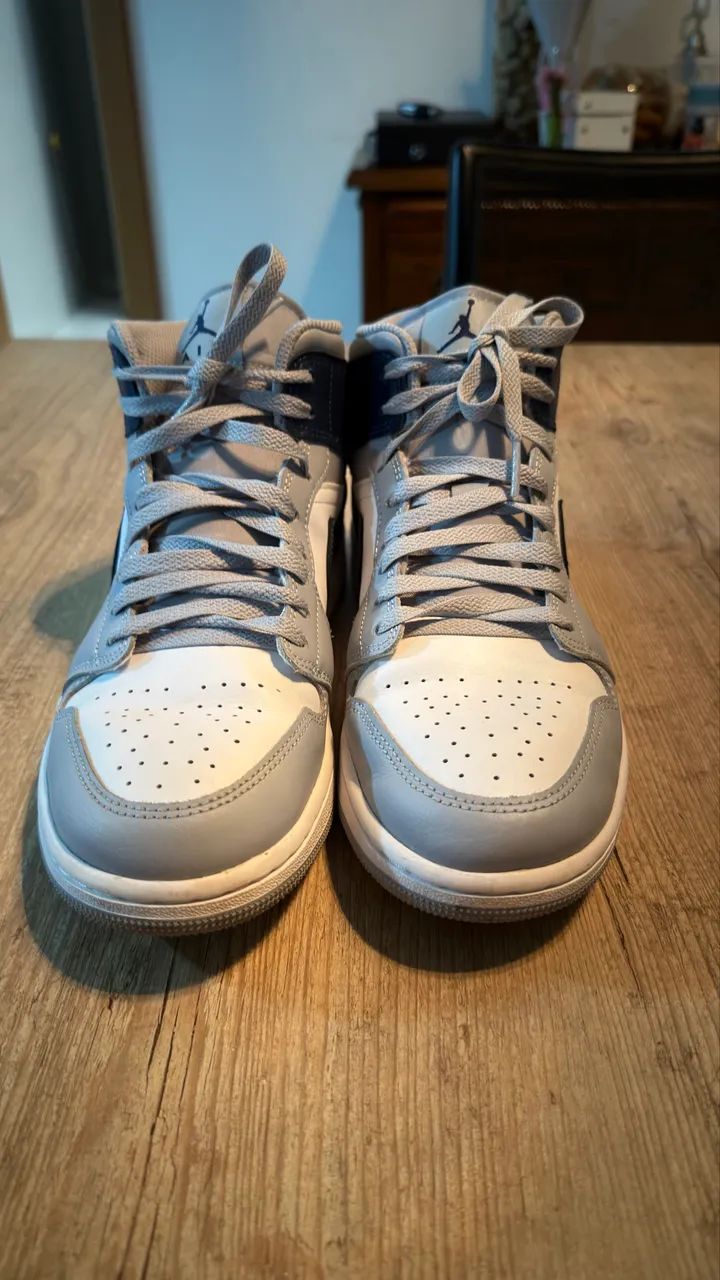 Nike Jordan 1 MID ( genuíno comprado nos EUA)  - Foto 2