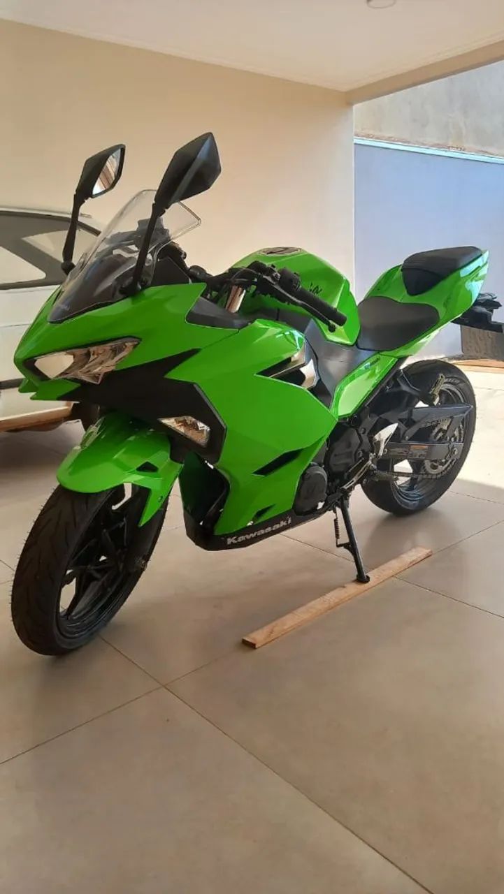 Kawasaki Ninja 400 - Foto 2