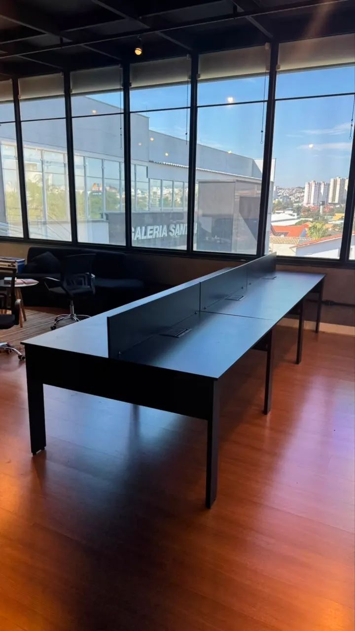 Mesa para escritório/ cowork