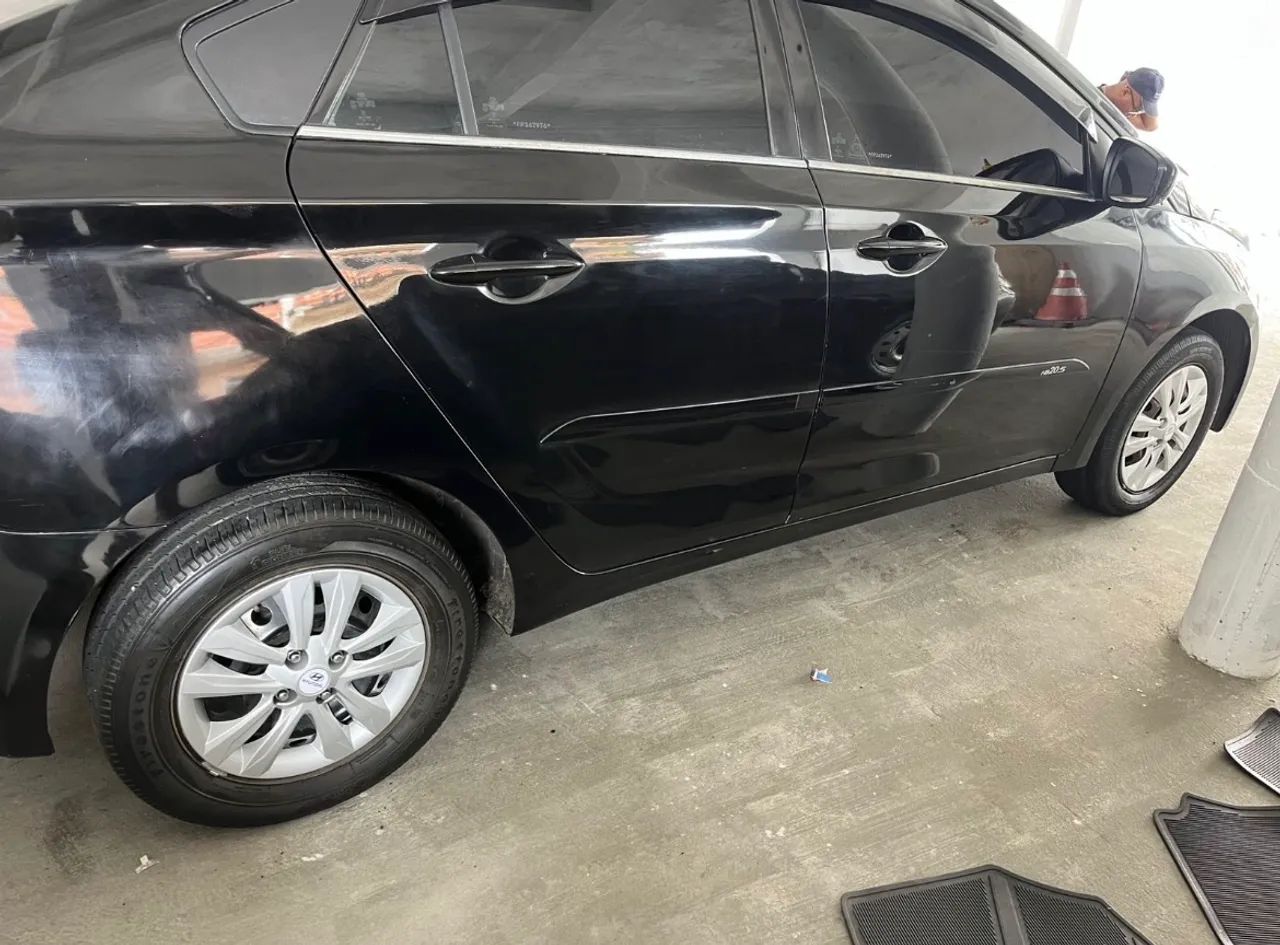 Hyundai HB20S C.plus/c.style 1.6 Flex 16V Mec.4p 2015 - Foto 4