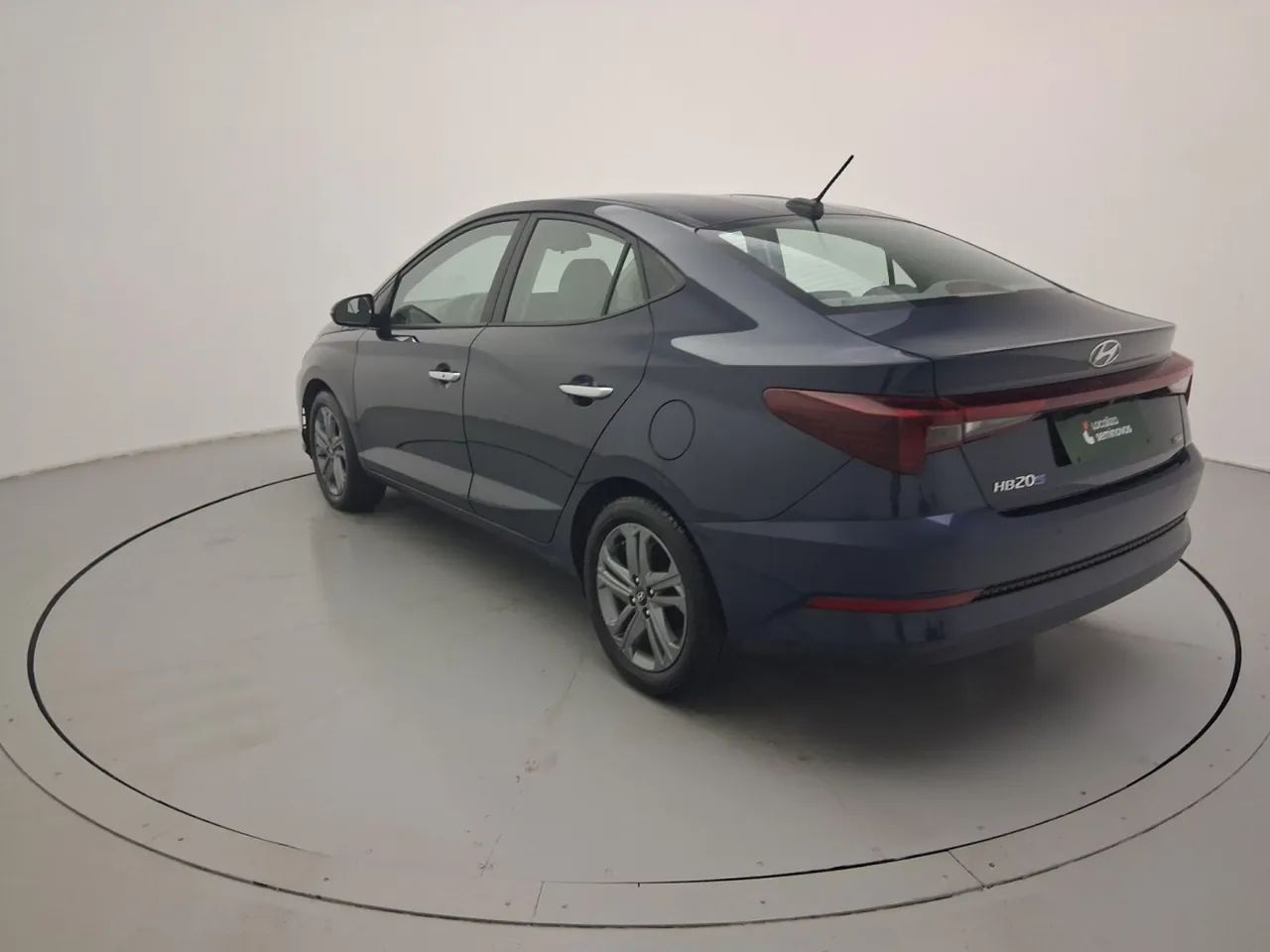 Hyundai HB20S Limited 1.0 TB Flex 12V Aut., foto 3 de 18