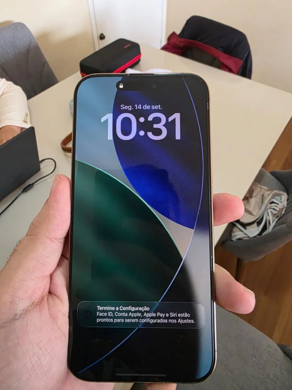 iPhone 16 Pro Max 1TB + AirPods Pro 2ª Ge - Foto 4