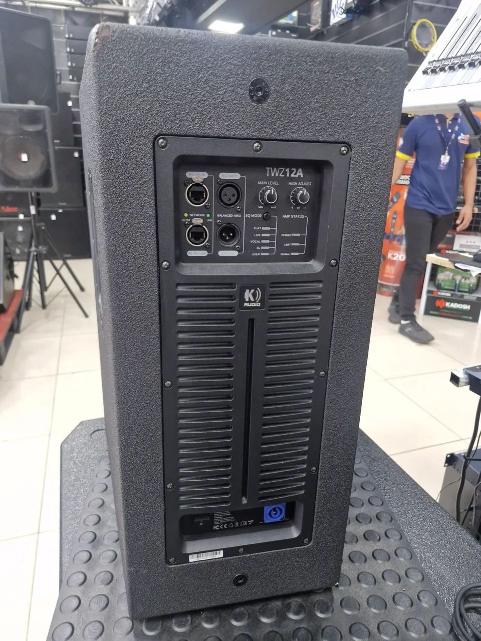 K AUDIO CX TWZ 12A 1400W 135dB  - Foto 4