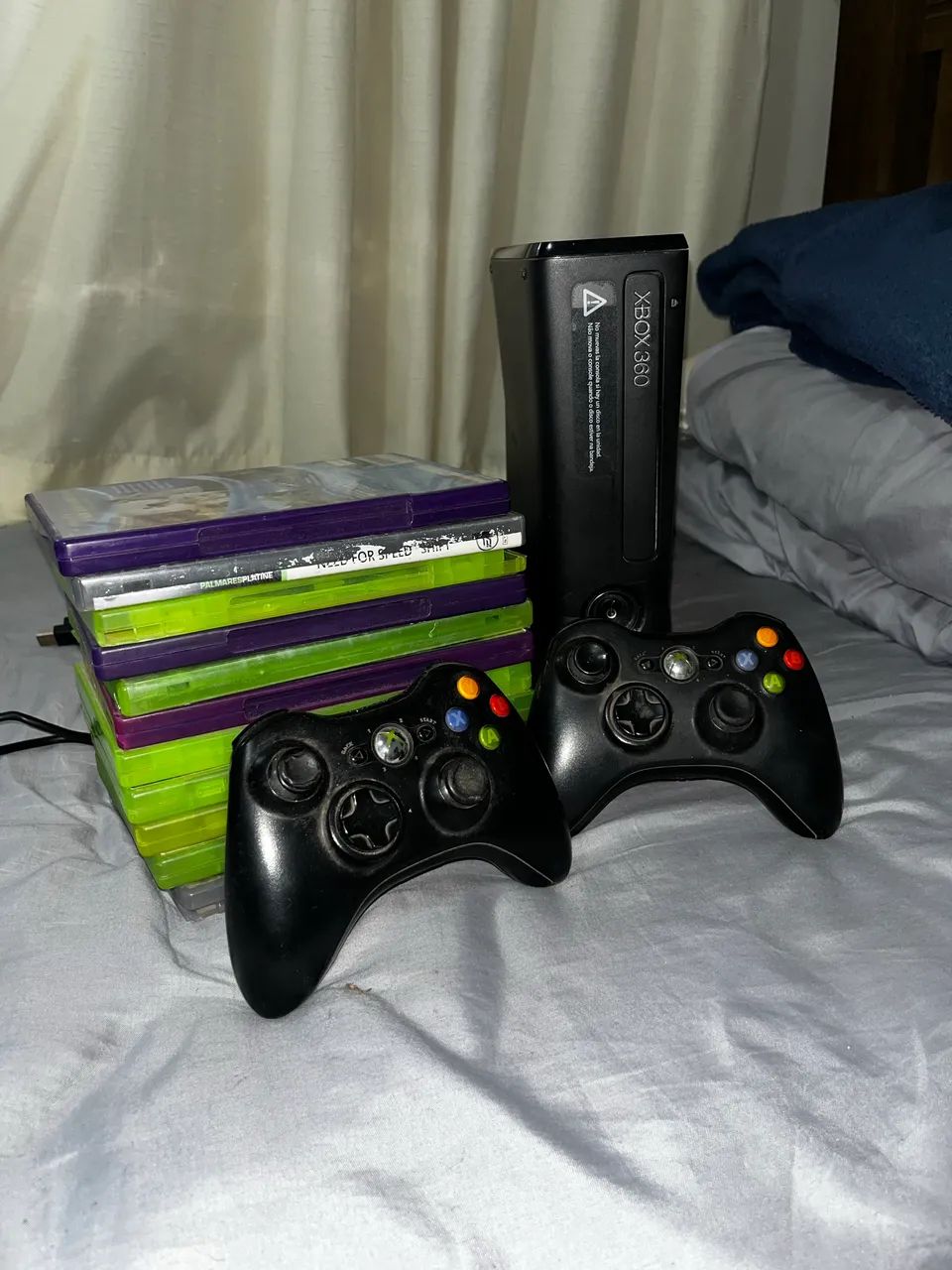 xbox 360 (travado) kinect, 11 jogos e 2 manetes  - Foto 3