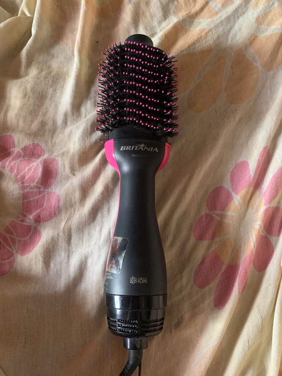 Vendo escova secadora 