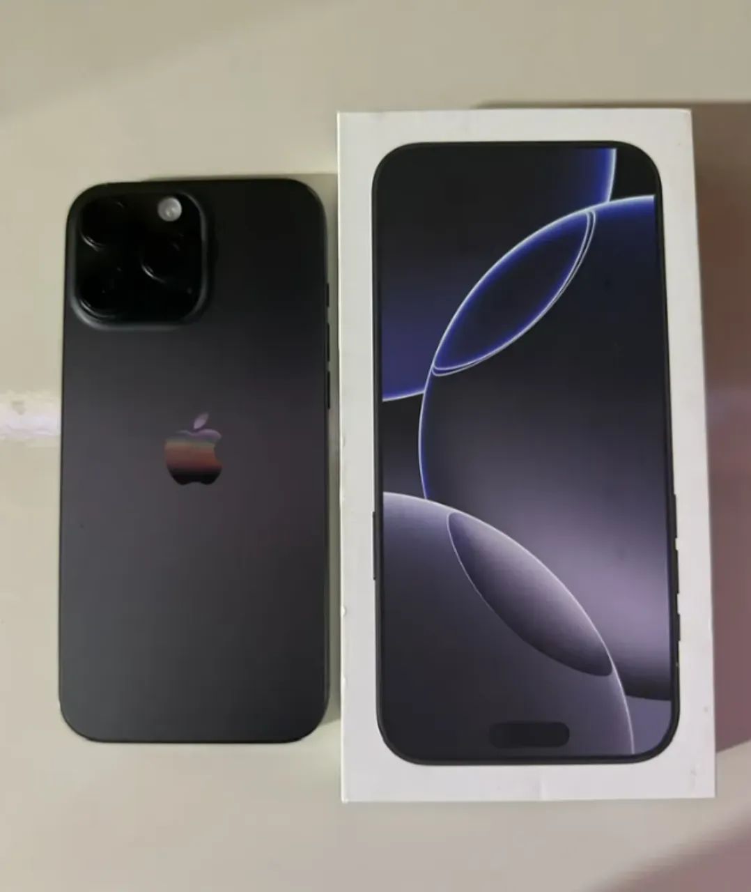 iPhone 16 Pro 256GB - Bateria 90%