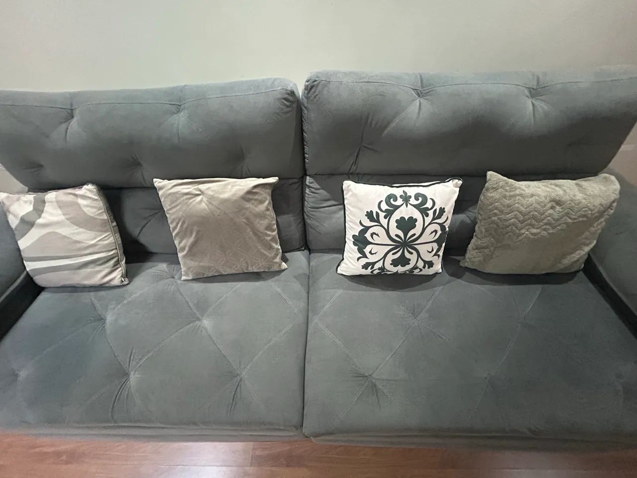 Sofá retrátil e reclinável cinza tecido Suede 2,65M largura - Foto 3