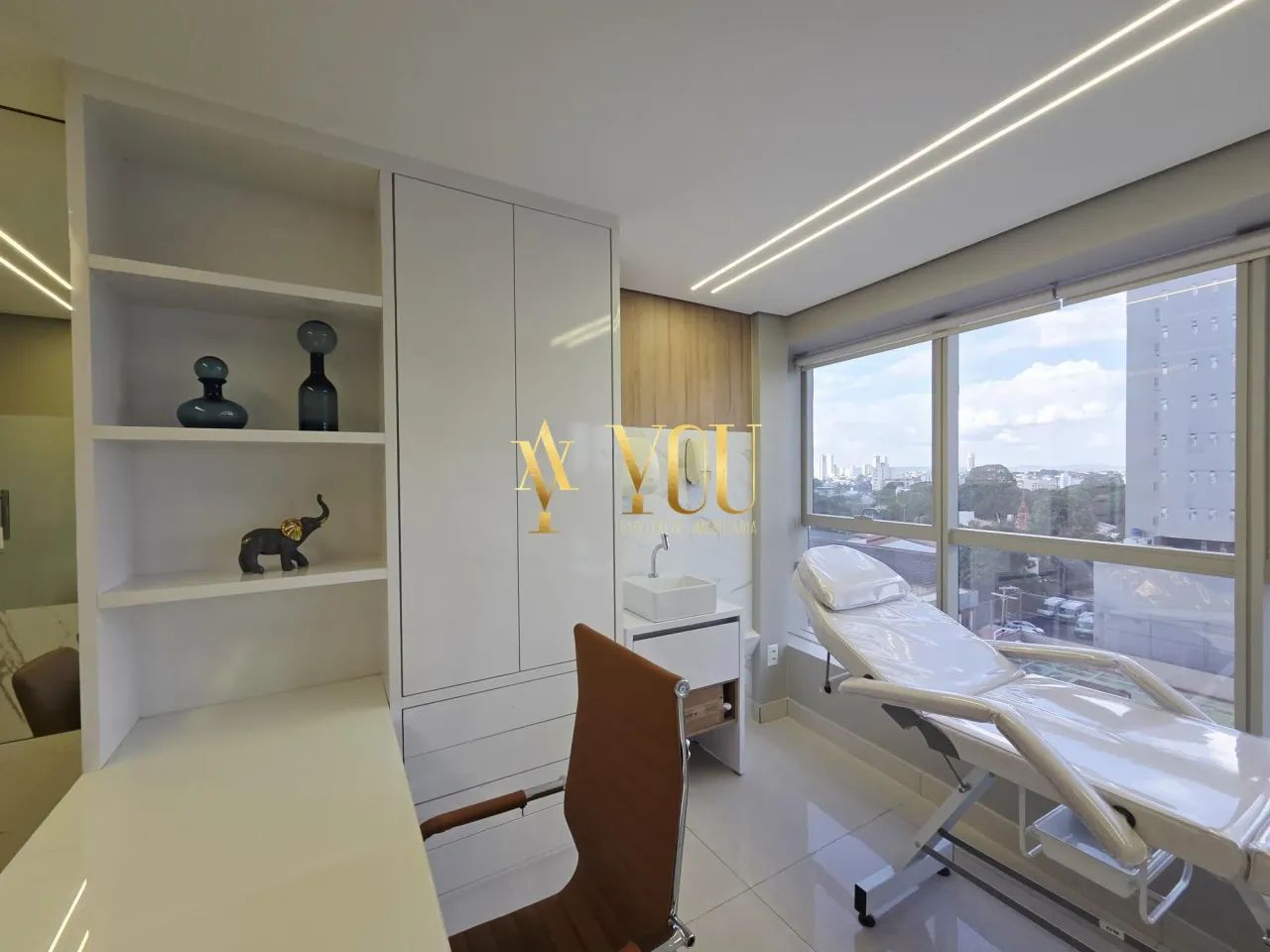 Consultório de Alto Padrão no Setor Sul: Atenda com Prestígio e Flexibilidade - Foto 3