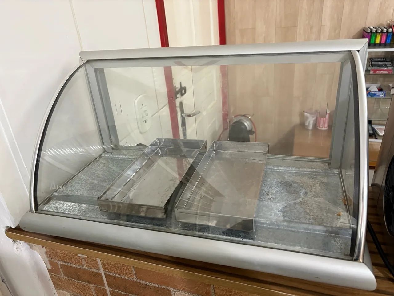 Estufa de salgados em ótimo estado  - Foto 2