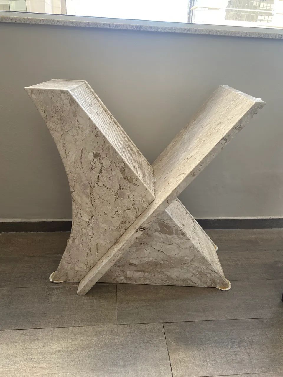 Base de mármore legítimo