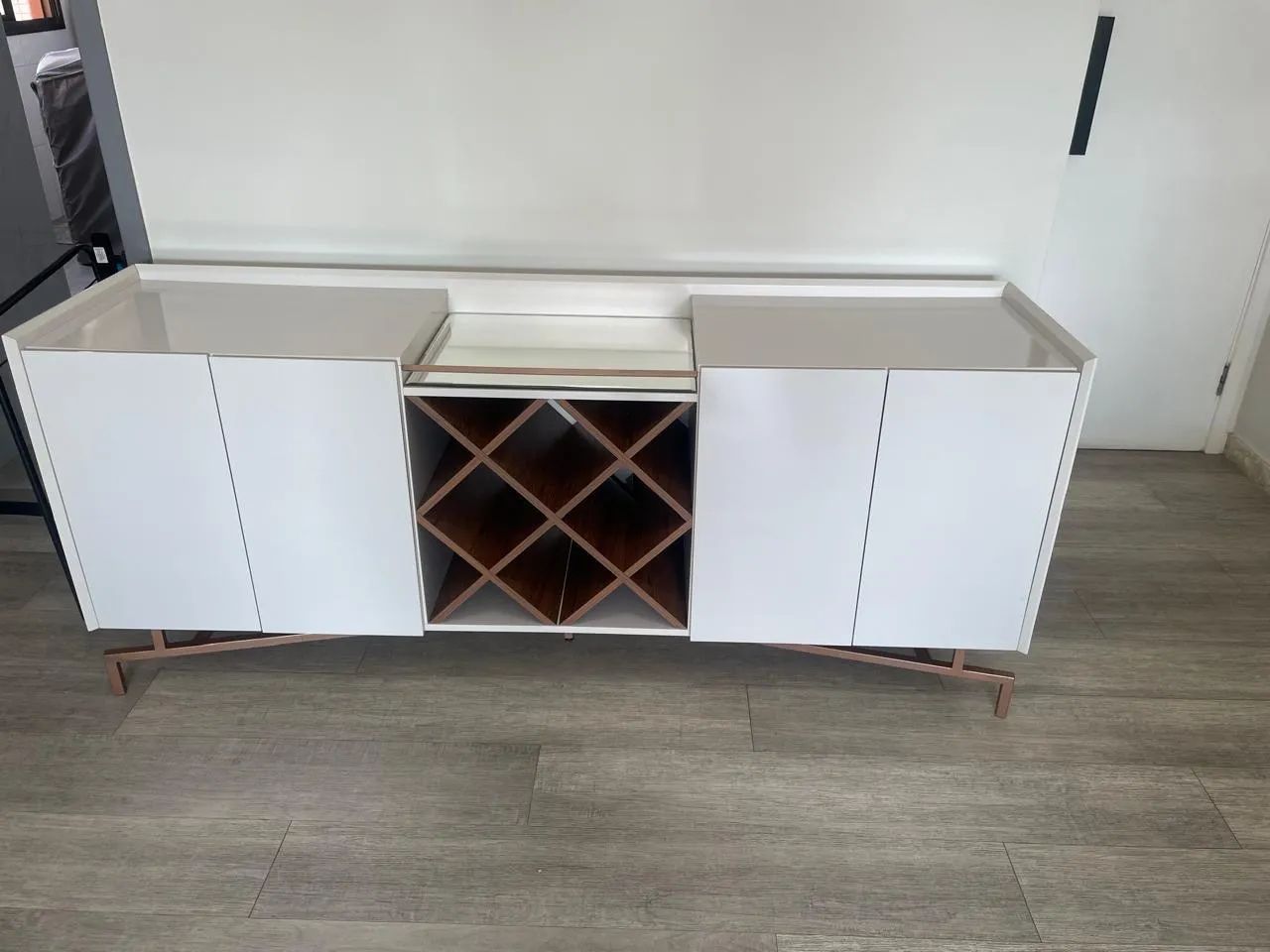 Vendo móvel da sala de jantar