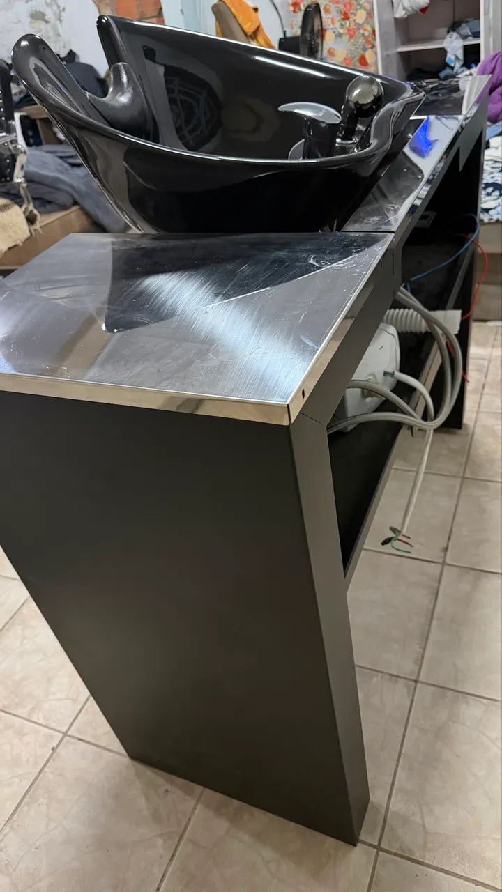 NEW HOT AND COLD SINK