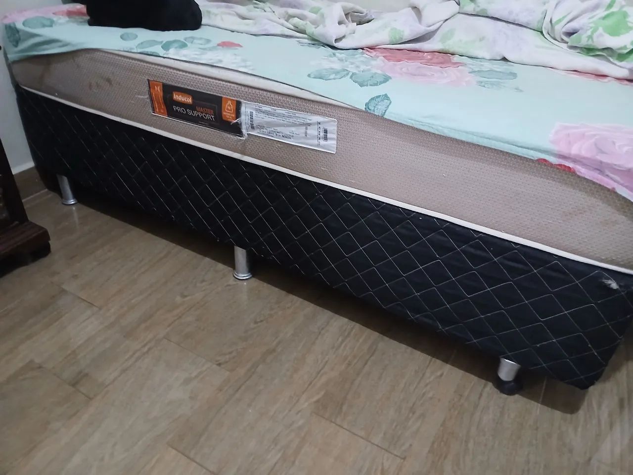 Cama solteiro 