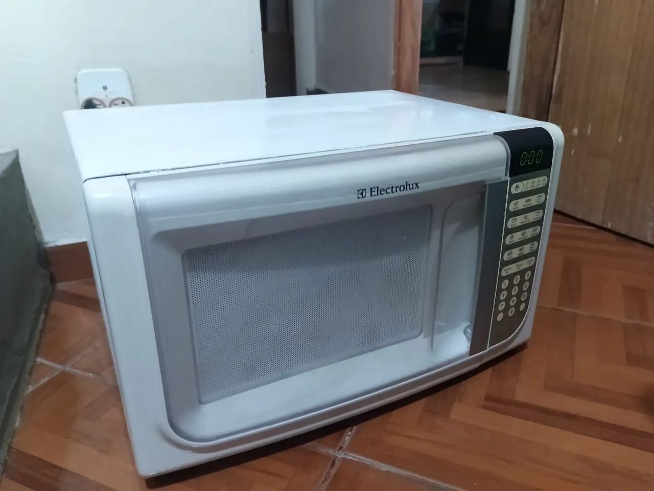 Microondas Electrolux 30L
