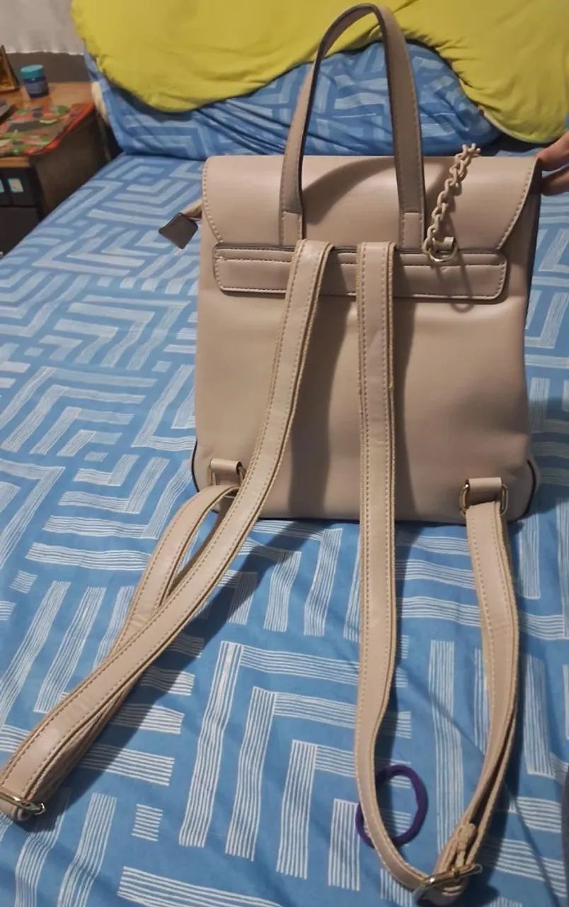 Bolsa Mochila Feminina (Seminova) - Foto 2