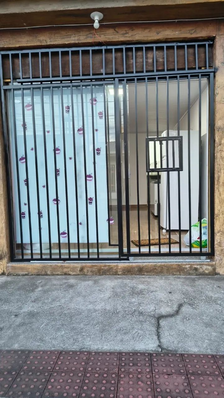 Grade de Ferro para Loja | Semi Nova | Apenas 3 meses de uso/instalada - Foto 4