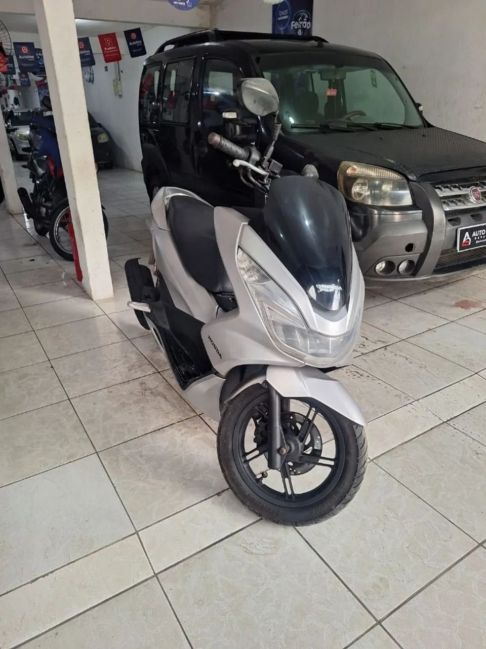 Honda PCX 150 - 2017 - Foto 2