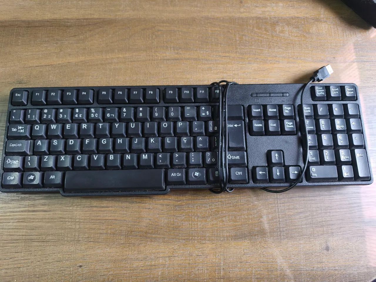 Wired Keyboard445600484736389120