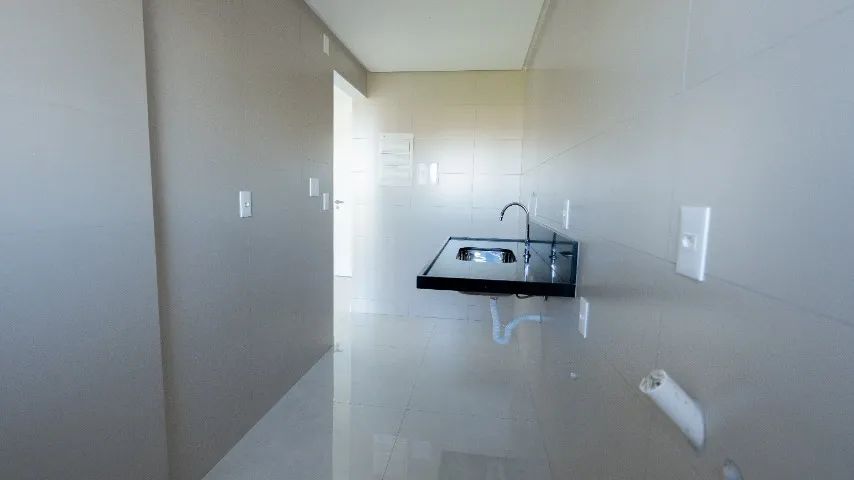 2 quartos com 63m², pertinho do mar com lazer completo de luxo - Foto 4