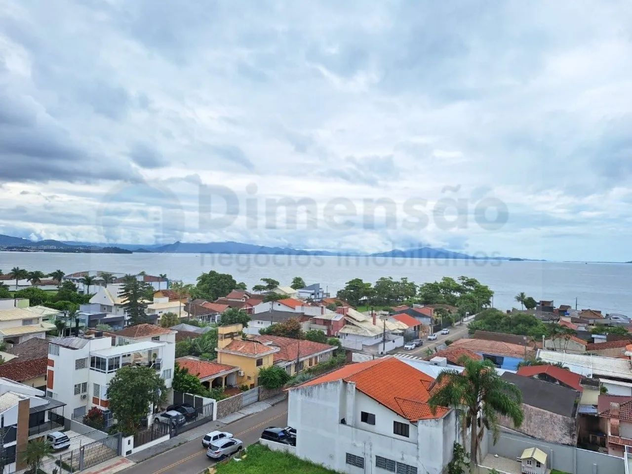 Apartamento à venda no bairro Estreito, Florianópolis - Foto 2