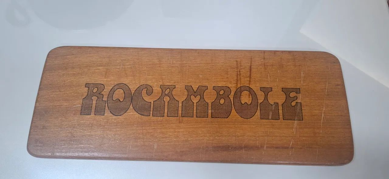 Tábua Antiga de Madeira Maciça "ROCAMBOLE" - Vintage