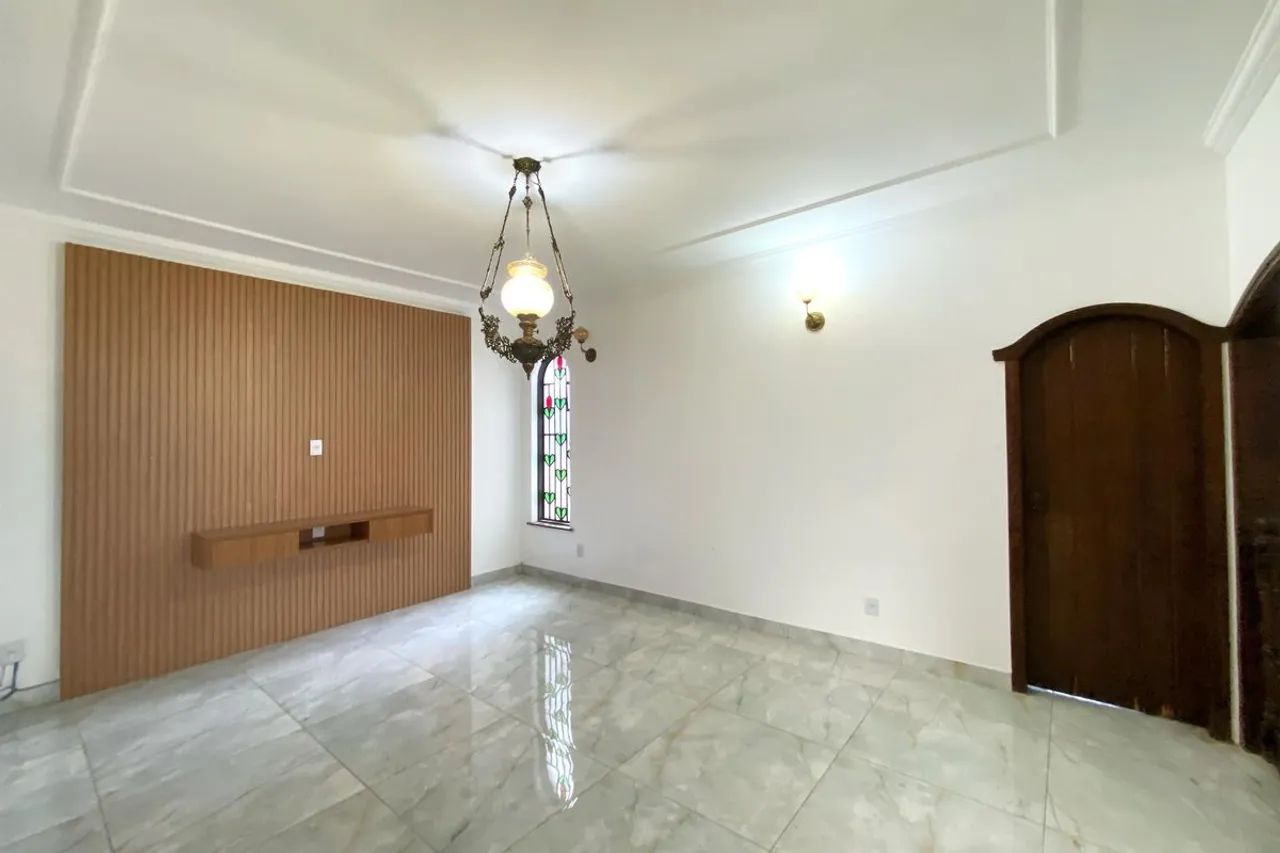 Casa à Venda - Floresta, 4 Quartos, 350 m2 - Foto 4