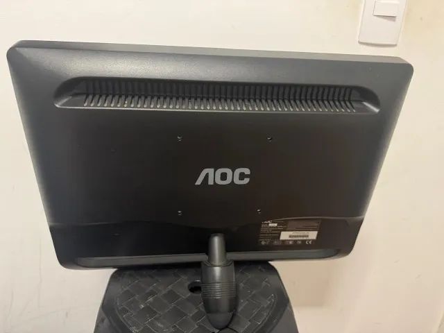 Monitor da marca AOC f19l - Foto 2