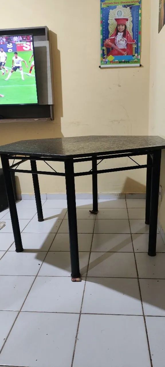 Mesa Tampo de Granito Octogonal  Cabe 6 Cadeiras! - Foto 5