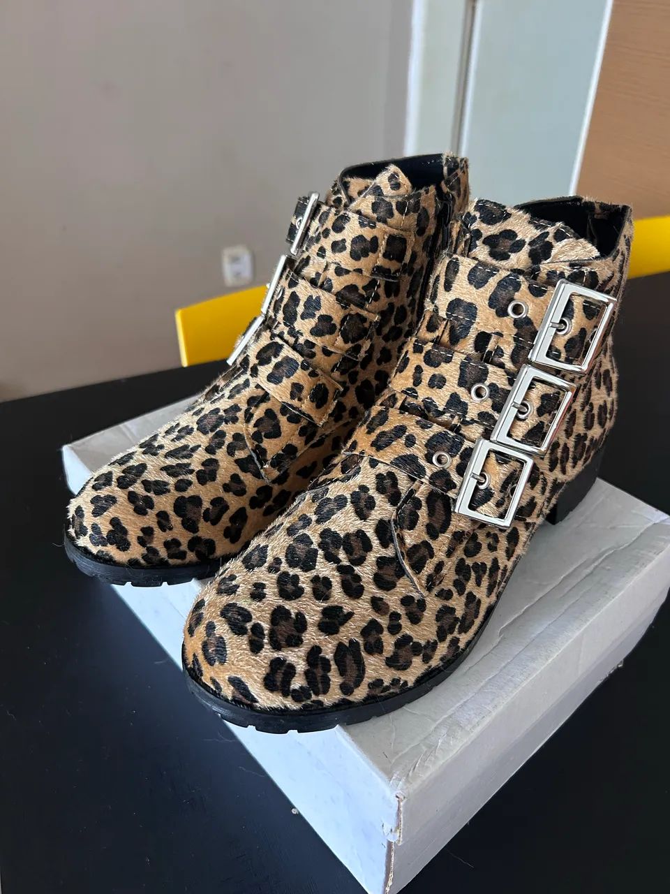 Bota feminina  - Foto 3