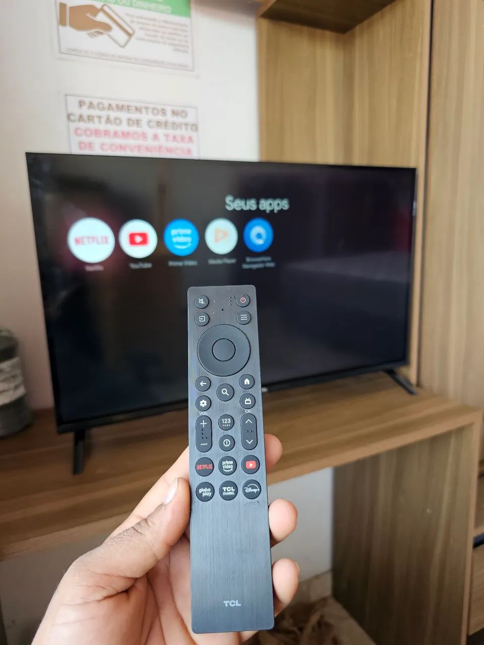 TV smart 32 polegadas conservada funcionando perfeitamente 