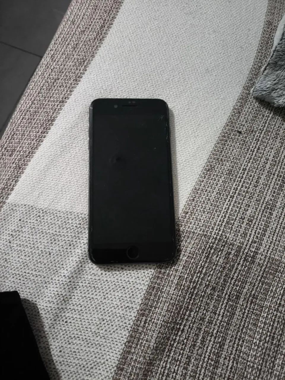 iPhone 8 Plus 64GB Preto - Original, Nunca Aberto - Funcionando Tudo - Foto 2