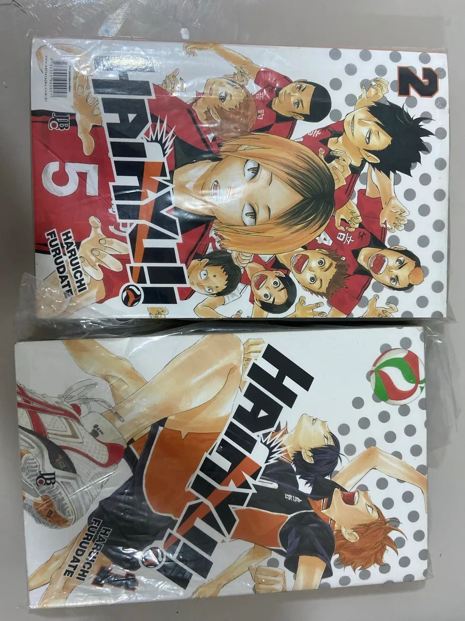 Mangá Haikyu vol 1 e 2 com saquinhos  - Foto 2