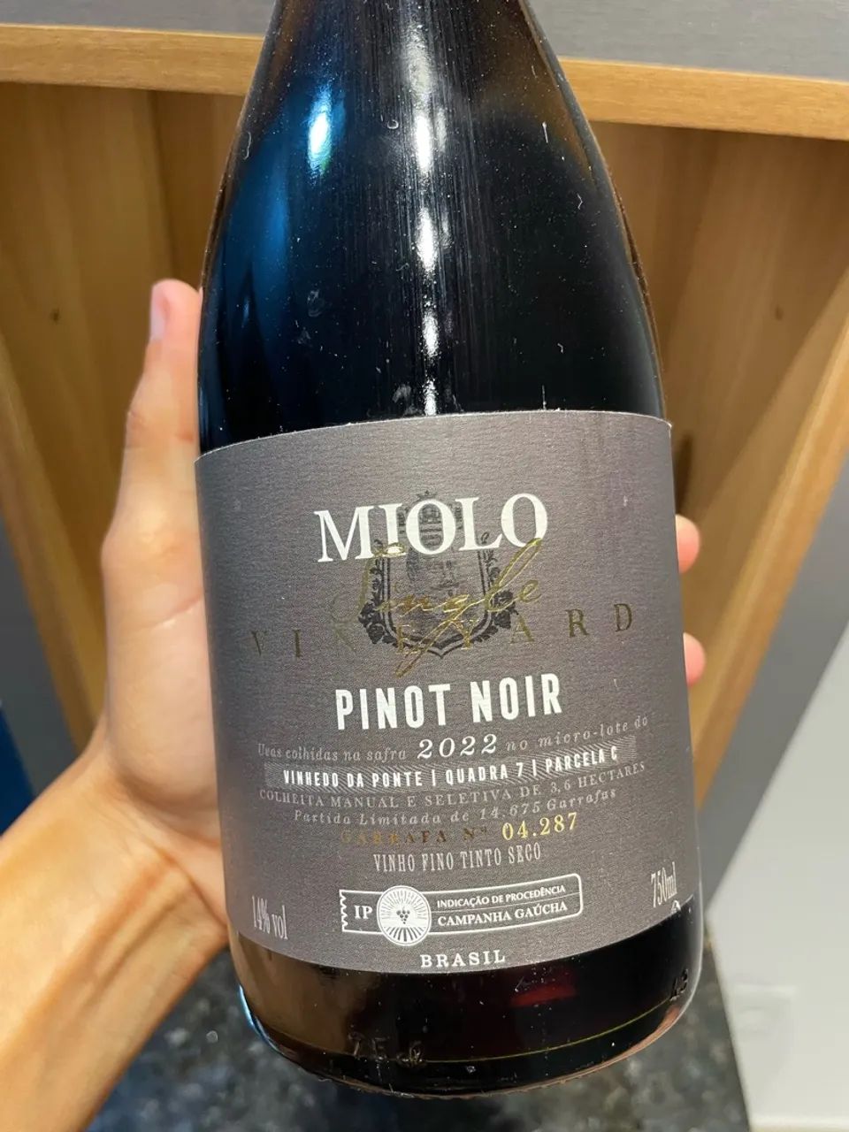 Dois vinhos secos - Foto 2