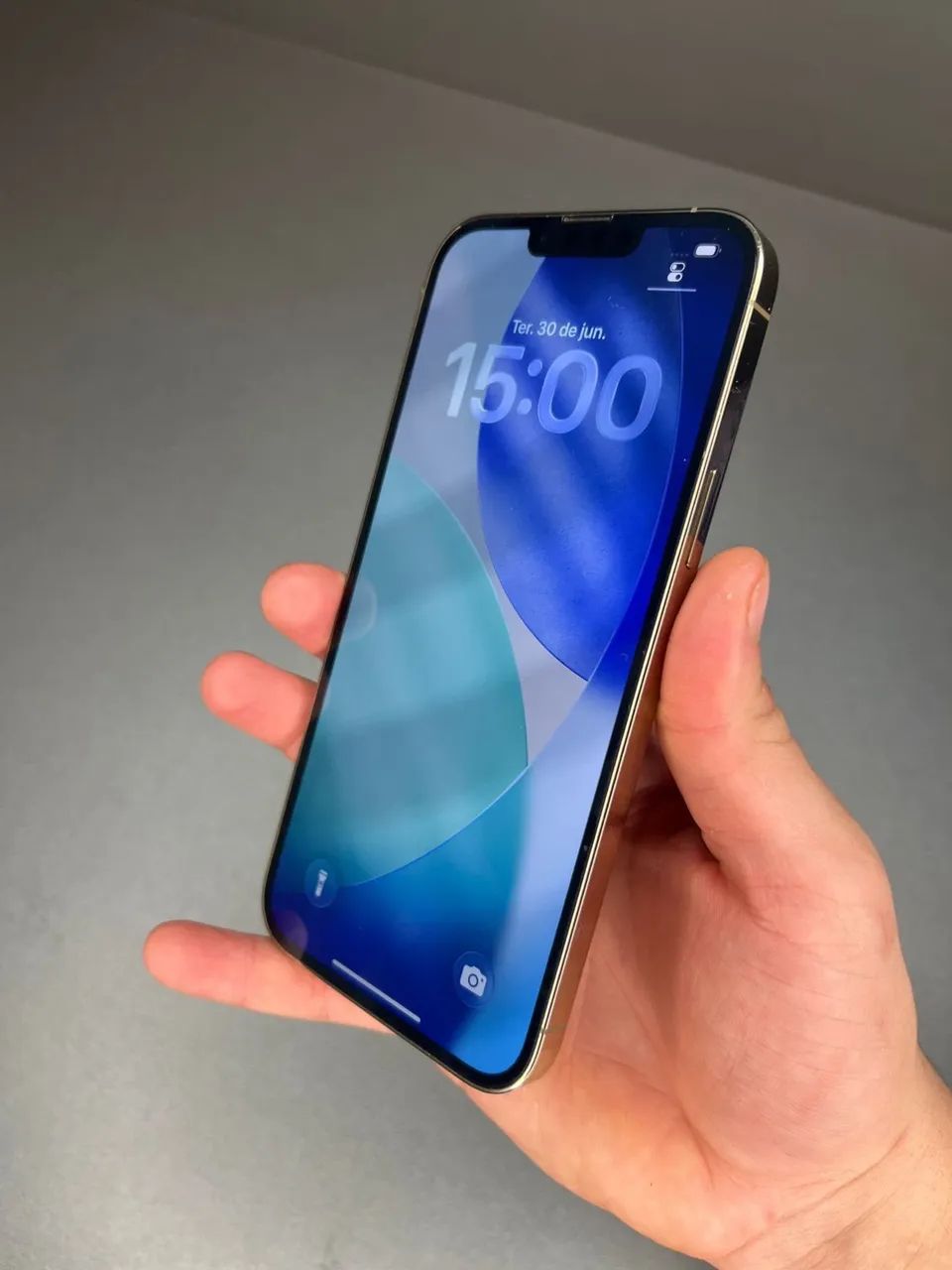IPHONE 13 PRO MAX 256gb( semi novo) - Celulares e Smartphones
