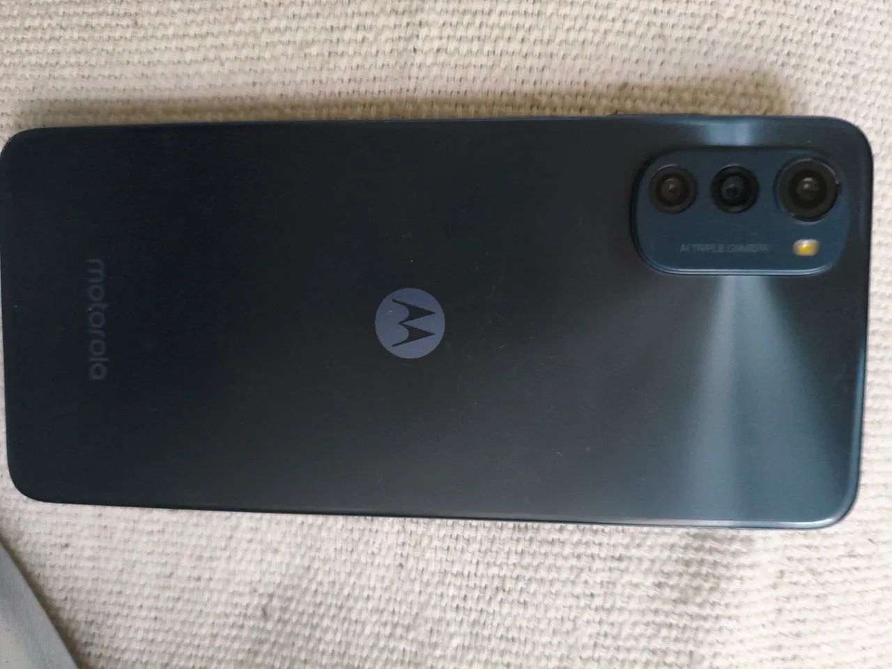 Motorola E32