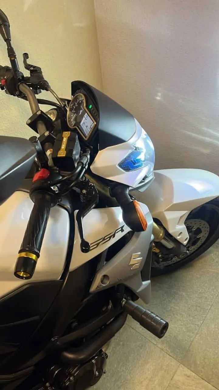 GSR-750 - Foto 2