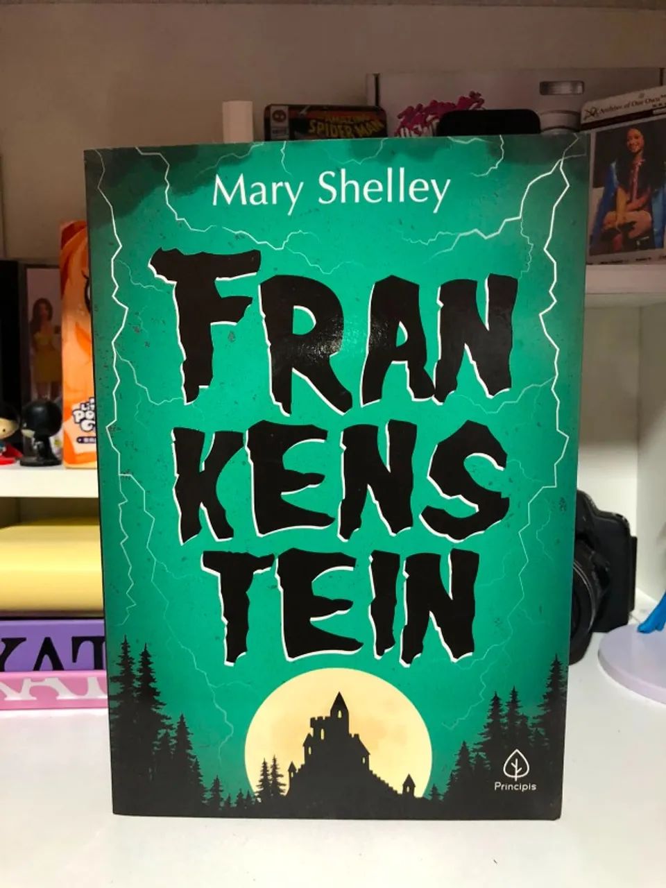 LIVRO: FRANKENSTEIN (MARY SHELLEY)