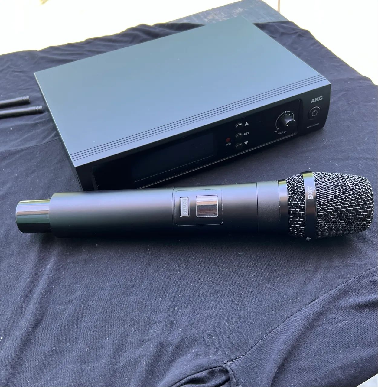 Microfone sem fio akg - Foto 3