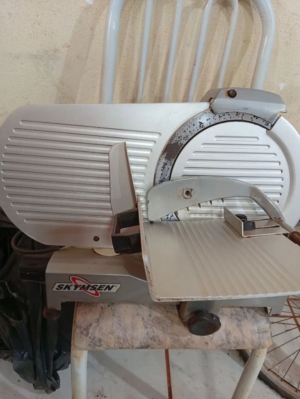 Cortador de frios