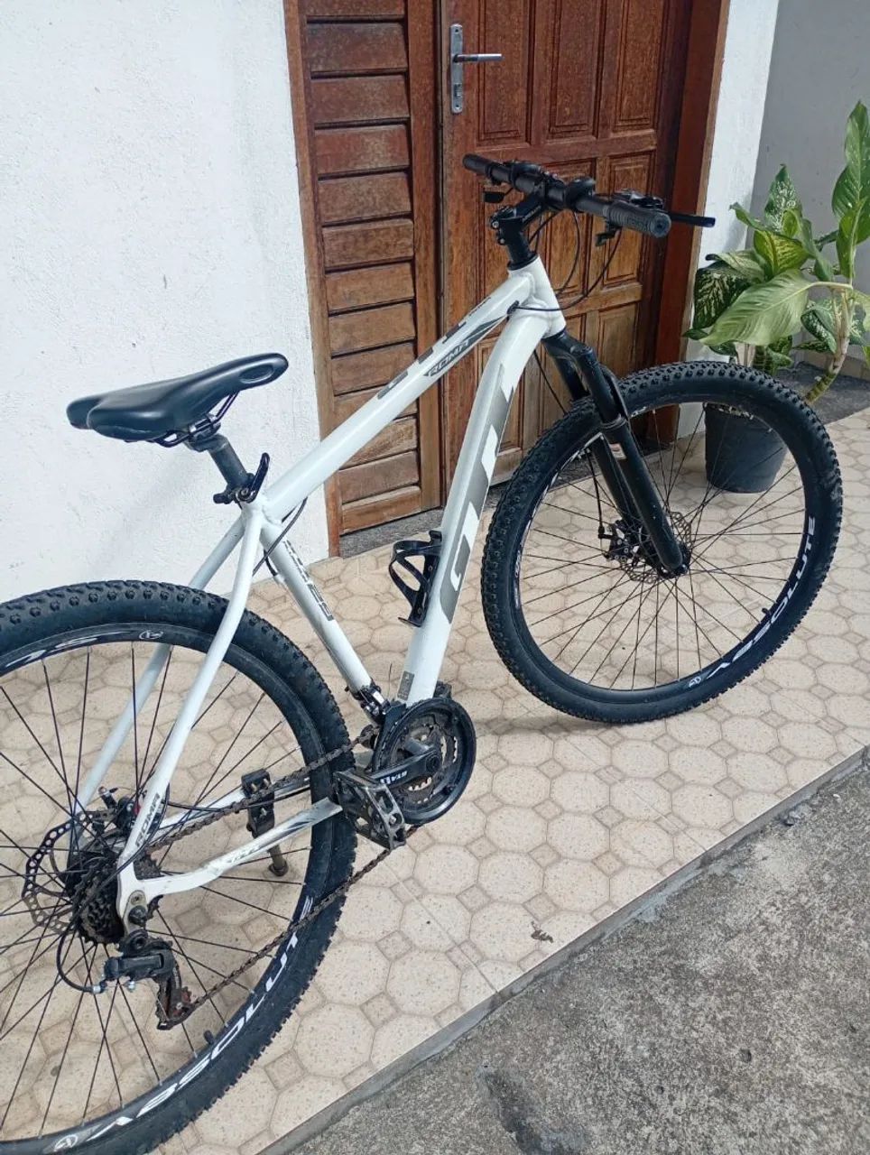 Bicicleta semi nova  - Foto 2