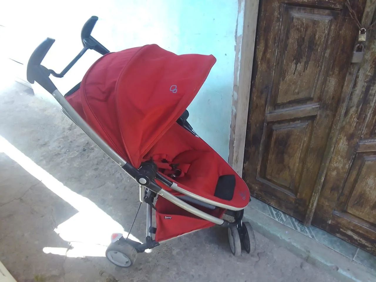 Carrinho de bebê quinny - Foto 3