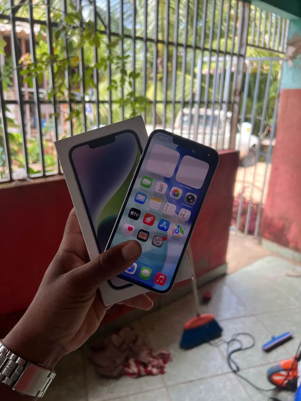 iPhone 14 