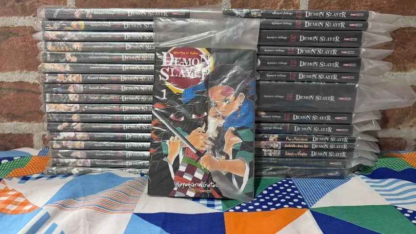 Coleção de mangá de Demon Slayer (kimetsu no Yaiba)