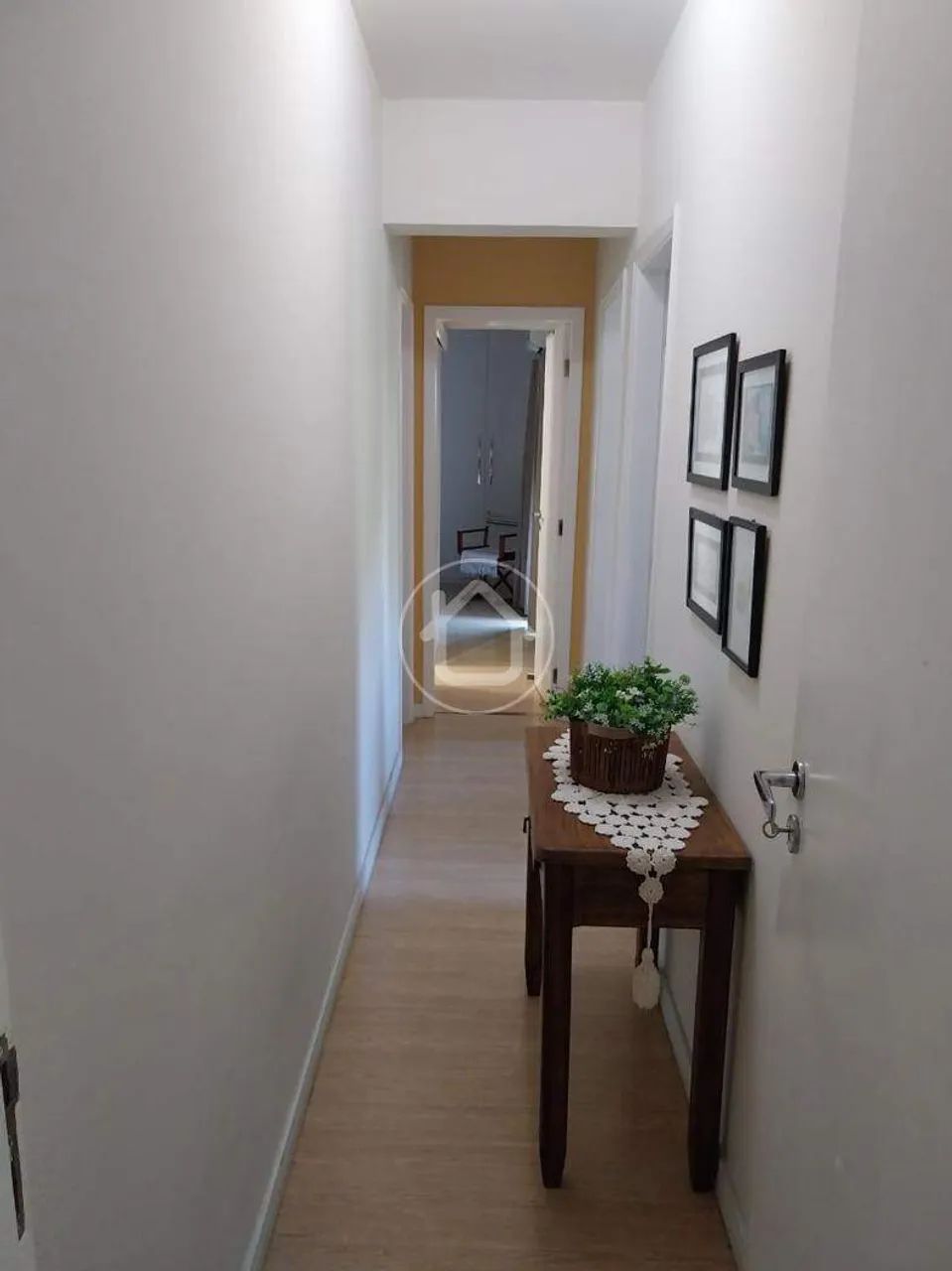 APARTAMENTO 2 QUARTOS + 1 SUÍTE - Foto 2