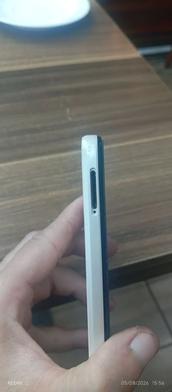 Vendo urgente!!! Motorola E32 impecável - Foto 5